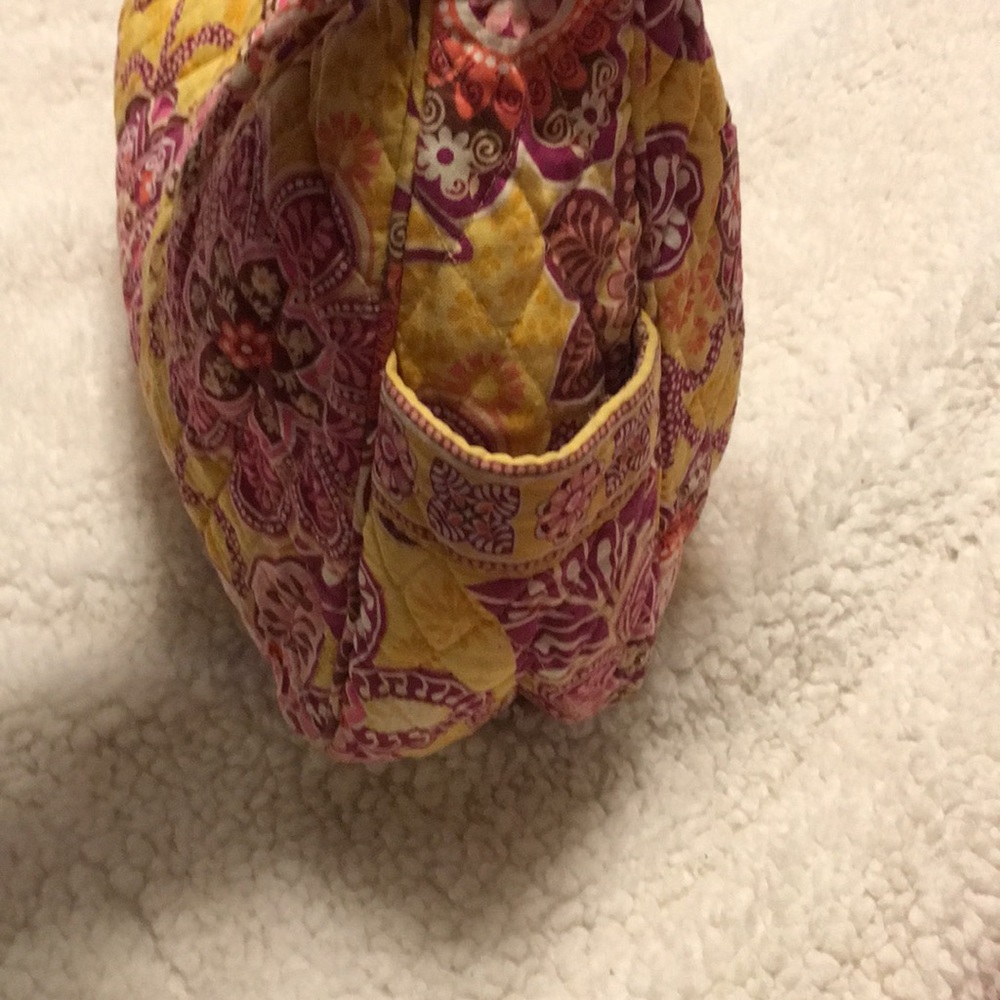 Vera Bradley Reversible Tote in Bali Gold. - Picture 3 of 12